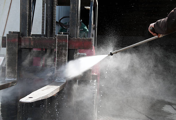 Best Gas Station Cleaning  in Lakehills, TX
